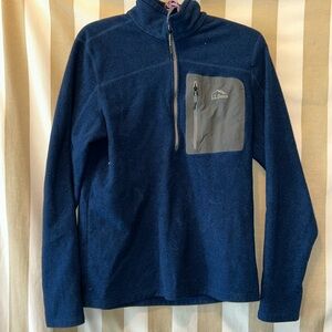 LL Bean men’s M regular slightly fitted